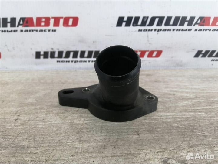 Корпус термостата Митсубиси Лансер 10