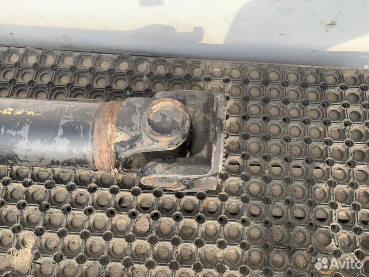 Вал карданный 1375 мм Volvo FH, Volvo FM