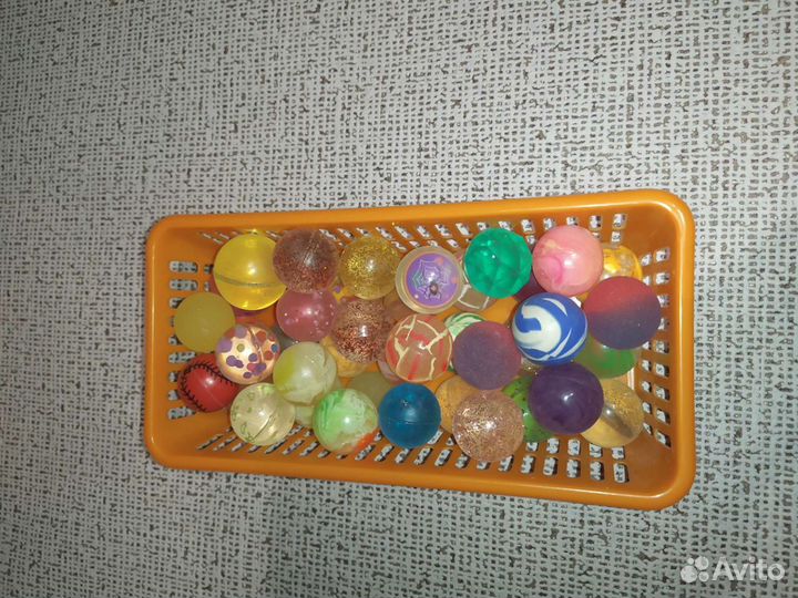 Шарики-попрыгунчики