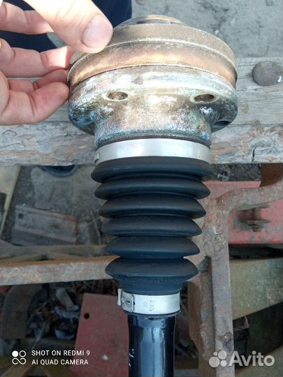 Привод передний левый на jetta 6 1K0407271MA