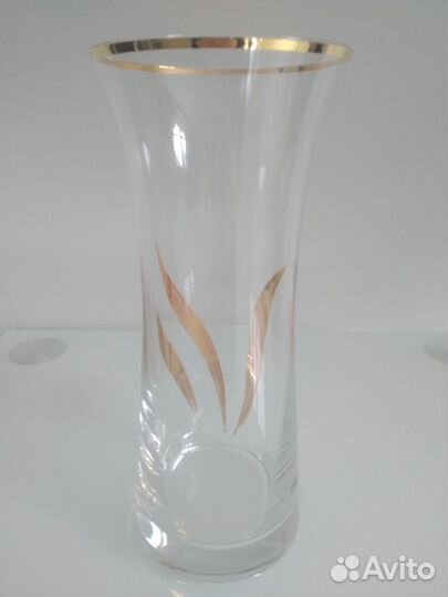 Ваза (богемское стекло)