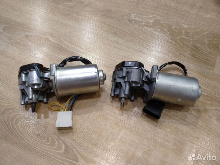 Мотор стеклоочистителя LADA