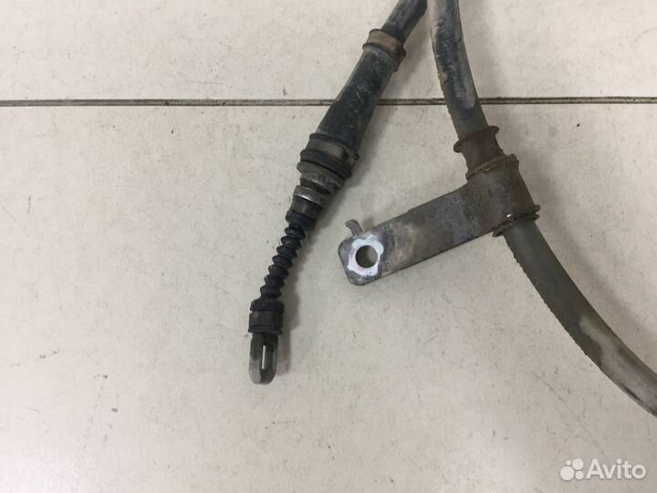 Трос стояночного тормоза левый Kia Cerato YD 2013