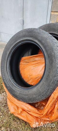 Continental ContiCrossContact LX 215/65 R16