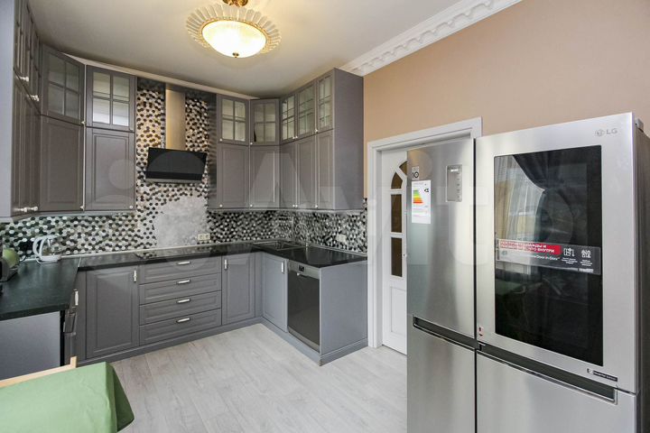 4-к. квартира, 112,1 м², 5/10 эт.