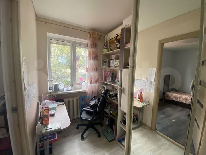 4-к. квартира, 70 м², 1/5 эт.