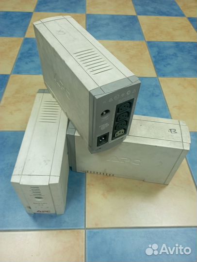 Продам ибп Back-UPS CS 500 б/у