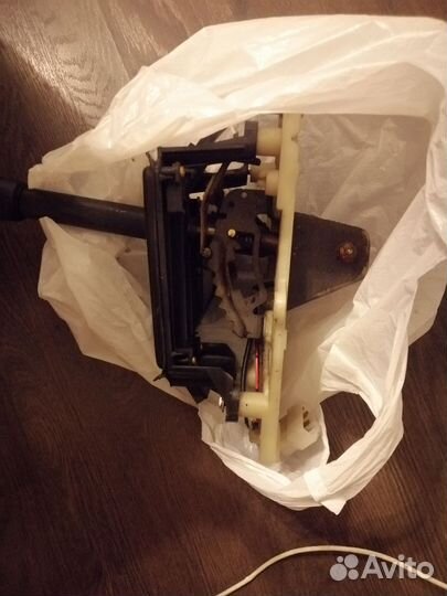 Селектор АКПП мазда 323 BG