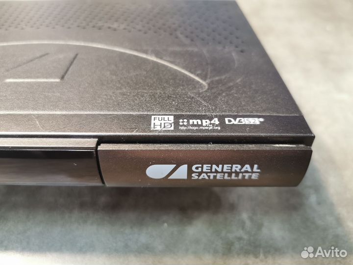 Ресивер триколлор General satellite gs u510b