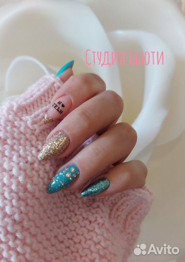 Наращивание ногтей, маникюр
