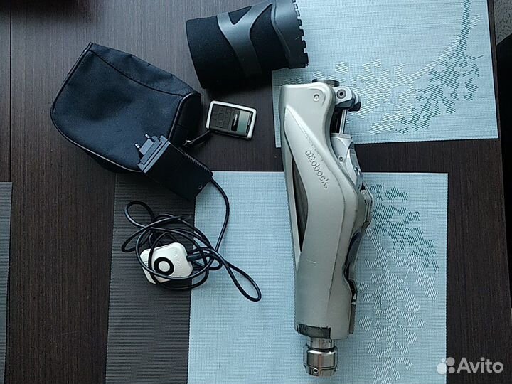 Коленный модуль Genium