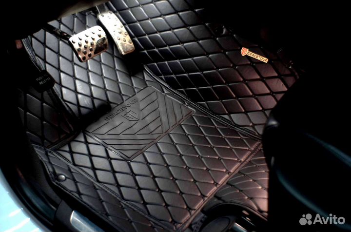 Автоковрики на Jeep Grand Cherokee