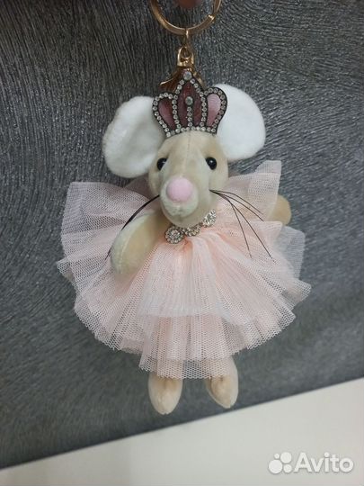 Брелок на сумку