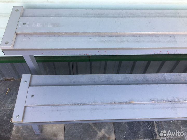 Стойка для гантелей