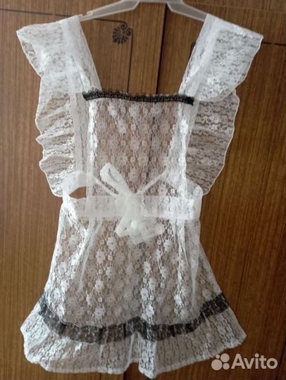 Белый школьный фартук