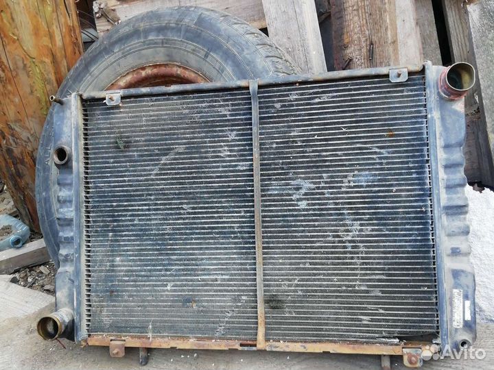 Продам радиатор