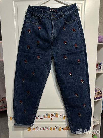 Джинсы новые стрейчевые