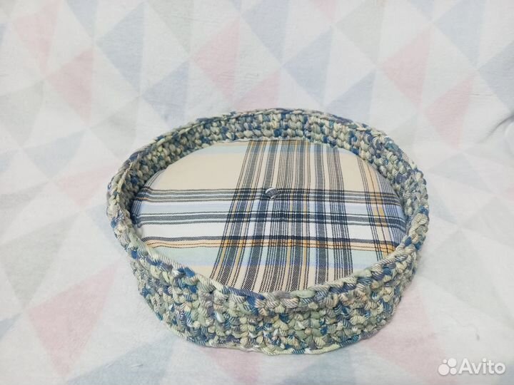 Вязаная лежанка для кошек/собак