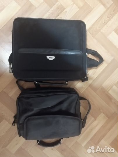 Сумки-кейсы для ноутбуков