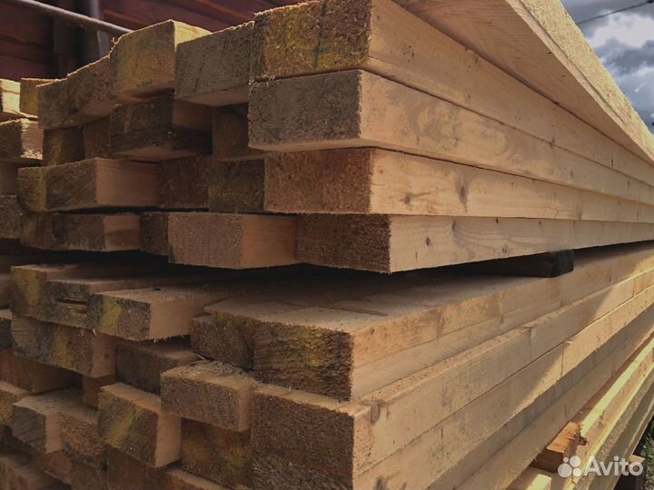 Сосновые доски, идеальный материал для домашних пр