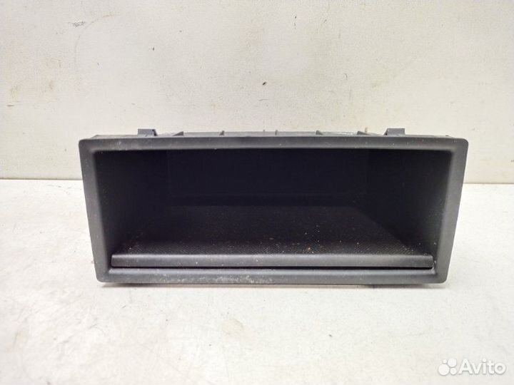 Бардачок Audi Q7 3.0 TDI 2012