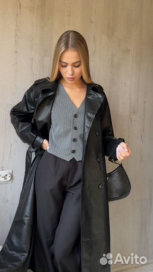 Кожаный плащ женский