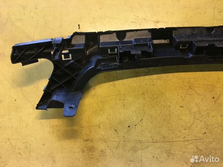 Усилитель абсорбер переднего бампера Focus 2