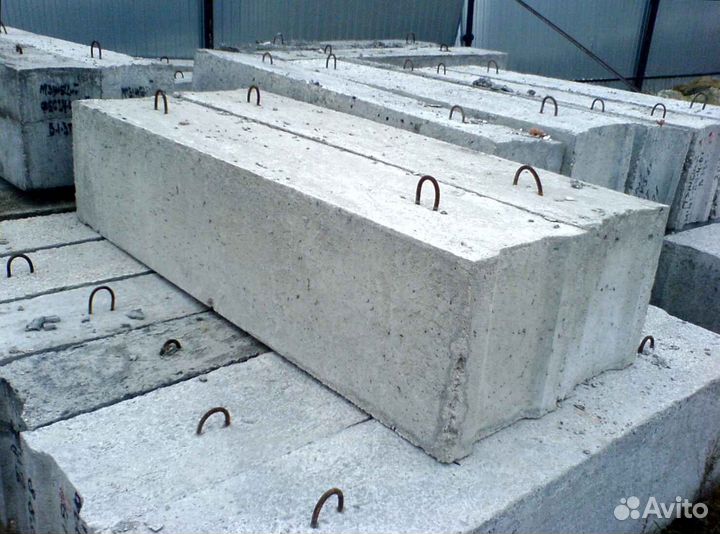 Фундаментные блоки 300 шт