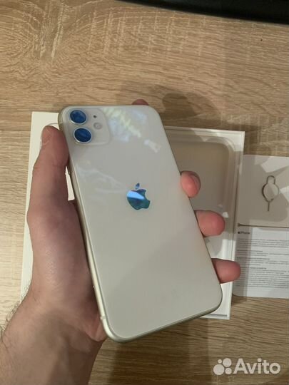 iPhone 11, 128 ГБ