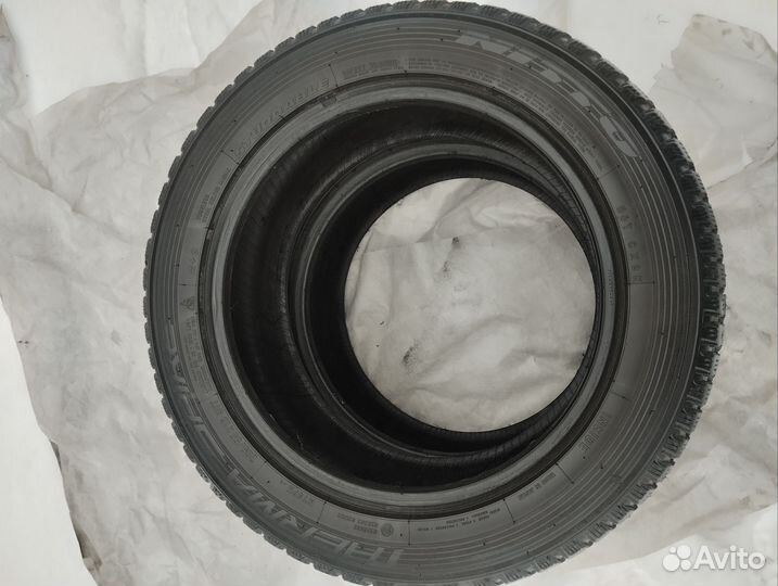 Goodyear Ultra Grip Ice Arctic 2 205/55 R16