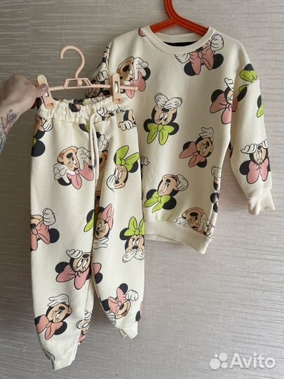 Костюм zara 110 новый