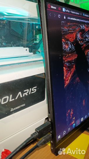 Портативный монитор full HD 144 Гц