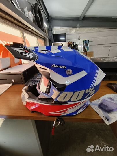 Шлем airoh