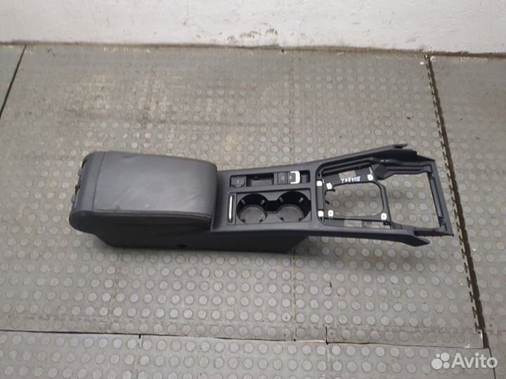 Консоль салона Volkswagen Arteon, 2018