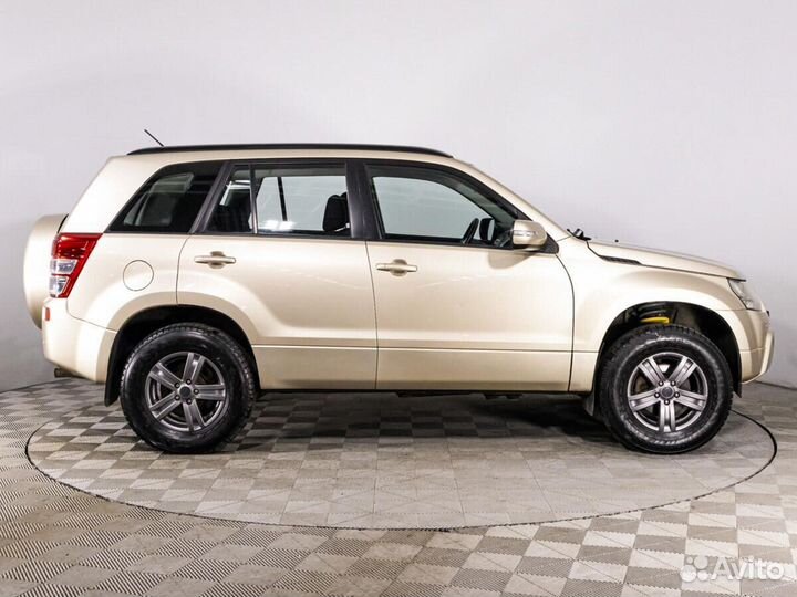 Suzuki Grand Vitara 2.4 AT, 2010, 186 781 км