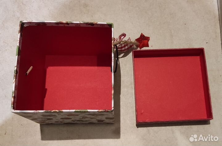 Коробка для подарка картонная