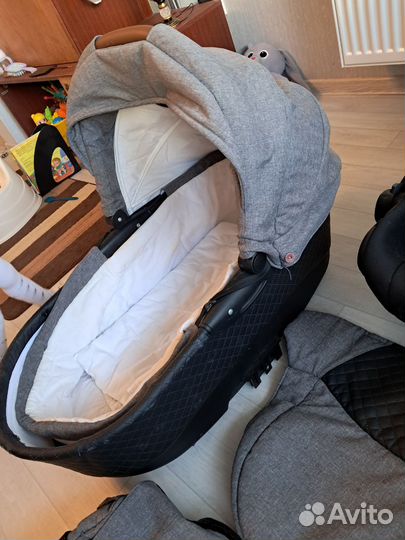 Коляска 3 в 1