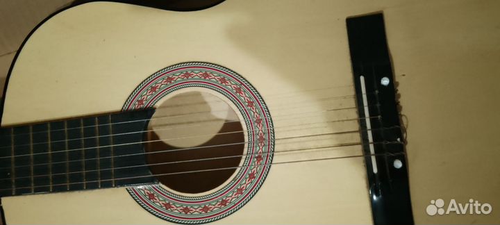 Акустическая гитара yamaha c40