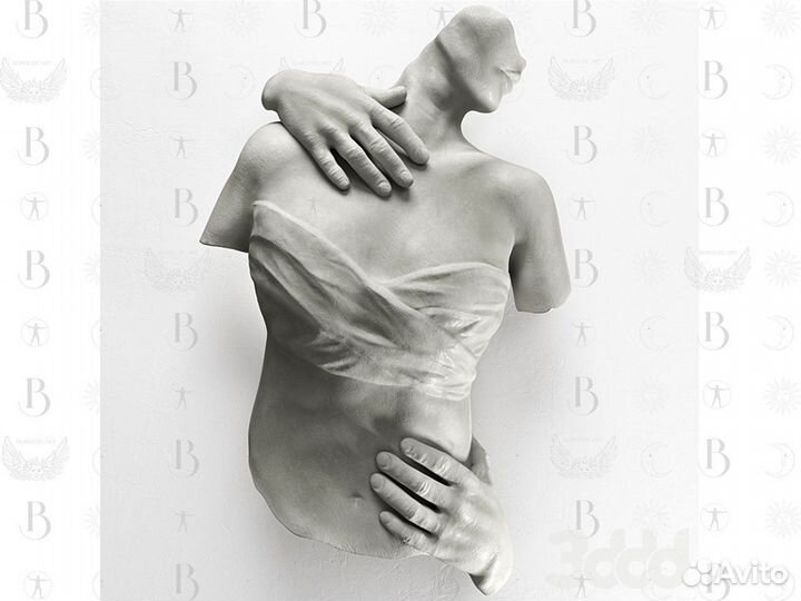 Торс настенный обьятия 65 см