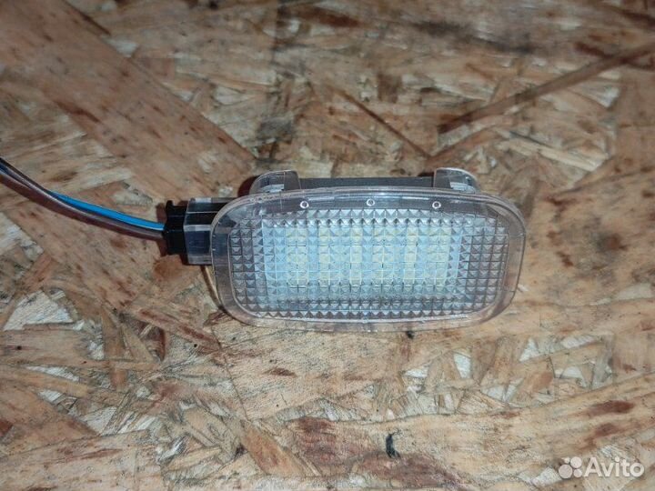 Плафон салонный Mercedes C-Class W 204 OM 646 2007