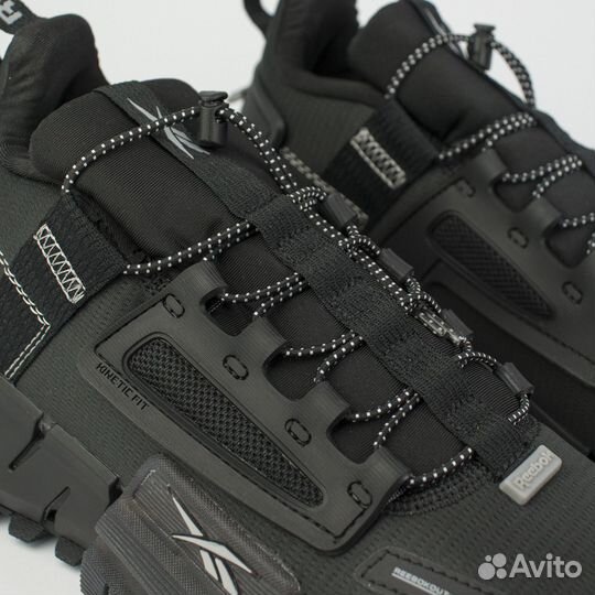 Кроссовки Reebok Zig Kinetica Edge Triple Black