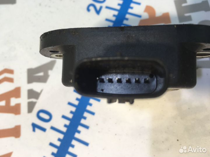 Тойота Хайлюкс Датчик курсовой устойчивости