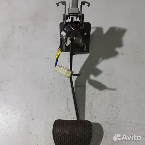 Педаль тормоза ssangyong actyon NEW 2011