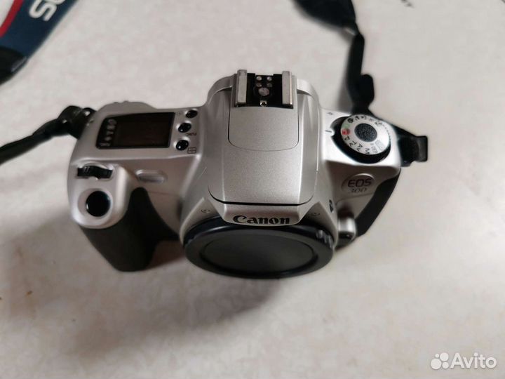 Canon eos 300