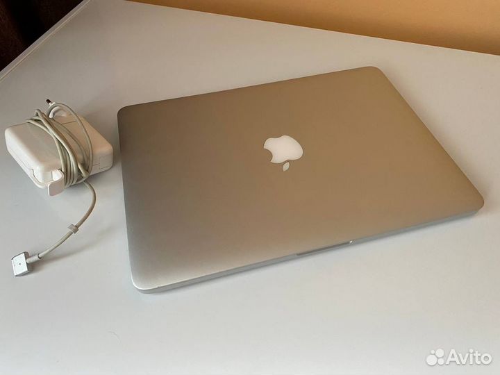 Apple MacBook pro 13 2013 late
