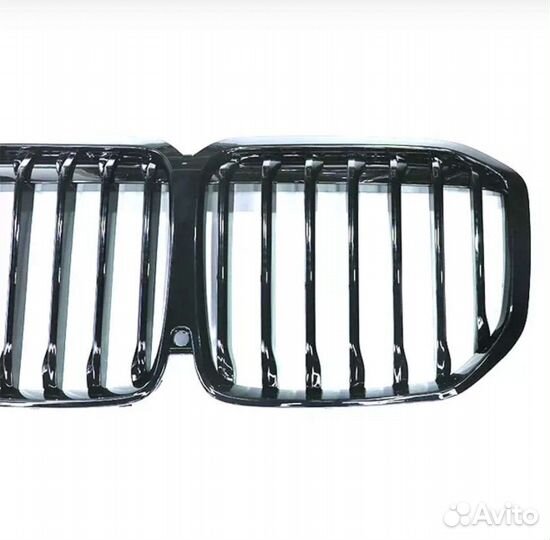 Решетки радиатора (ноздри ) черные BMW X7 G07