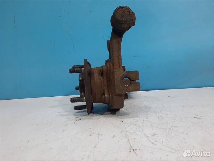 Кулак передний левый Kia Sorento 2 XM 2009-2012