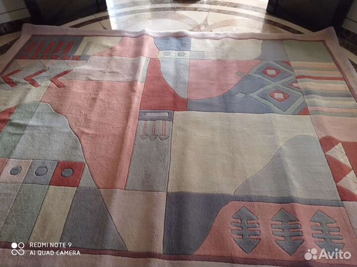 Ковер шерстяной