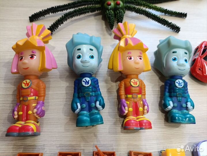 Детские игрушки