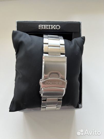 Часы seiko 5 sports
